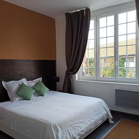 Le Dinanga Bed & Breakfast Léran Eksteriør bilde