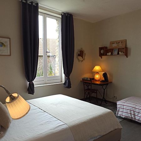 Le Dinanga Bed & Breakfast Léran Eksteriør bilde