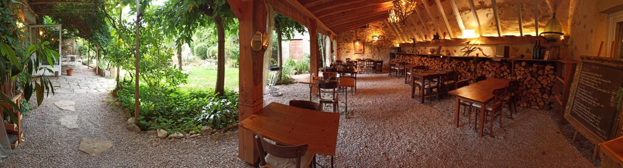 Le Dinanga Bed & Breakfast Léran Eksteriør bilde